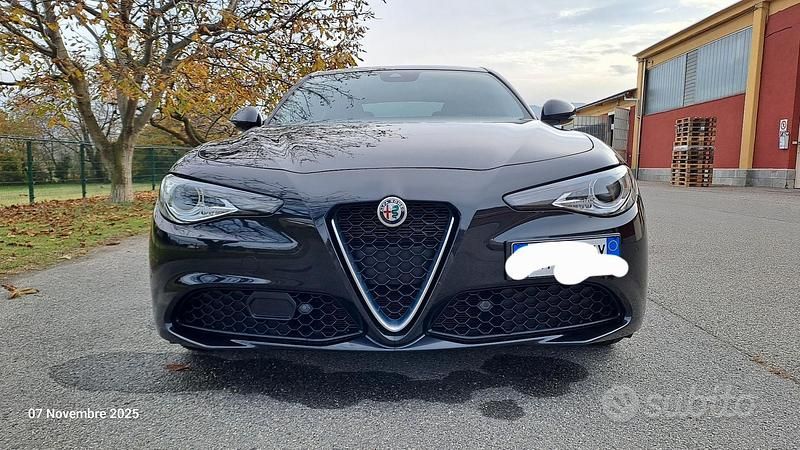 Usata 2022 Alfa Romeo Giulia Tre volumi | 28.300 € (Ottimo prezzo) - Immagine 1/4