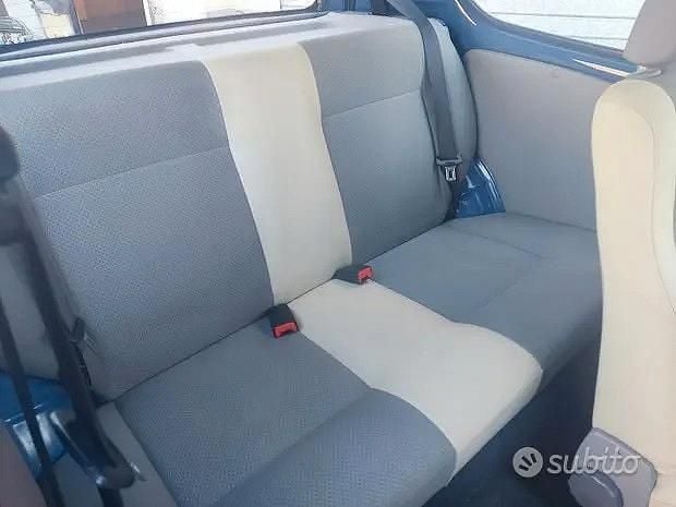 Usata Fiat 600 54 CV (39 kW) 2007 Berlina