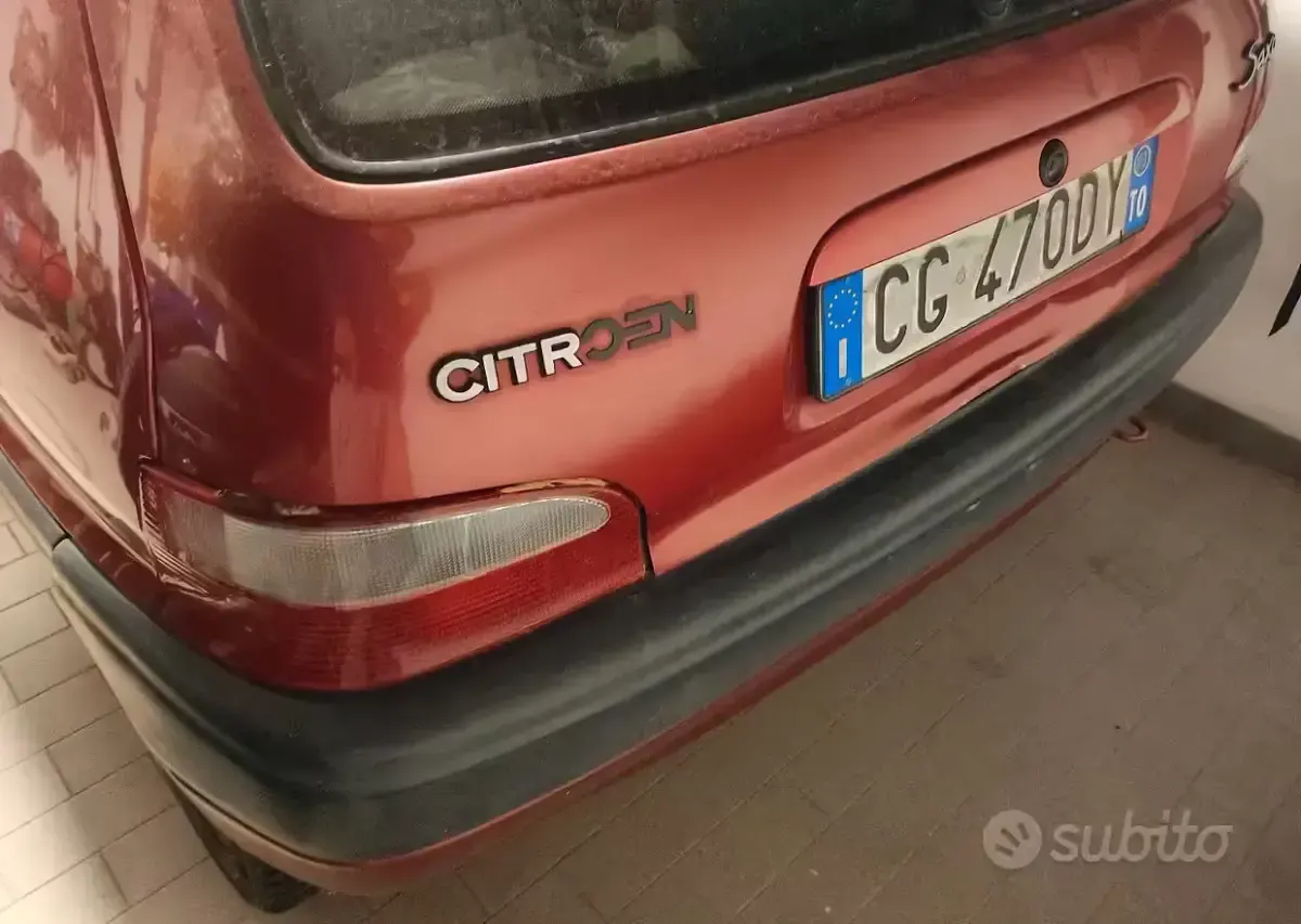 Usata Citroën Saxo 60 CV (44 kW) 2003 Rosso Utilitaria