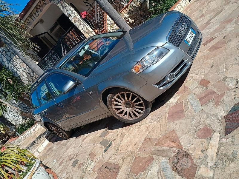 Usata Audi A4 116 CV (85 kW) 2007 Grigio Station wagon
