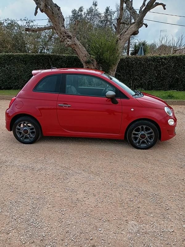 Usata Fiat 500 Sport 69 CV (50 kW) 2019 Rosso Utilitaria