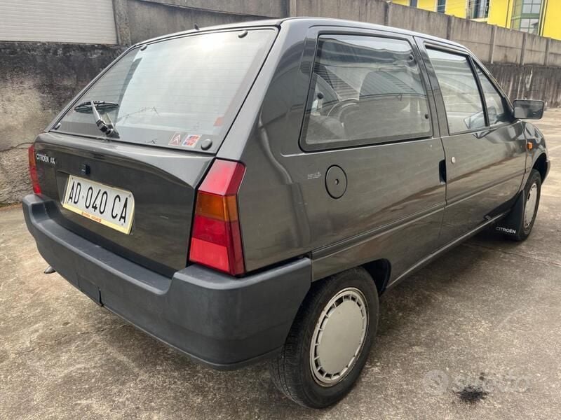Usata Citroën AX 50 CV (36 kW) 1994 Grigio Utilitaria