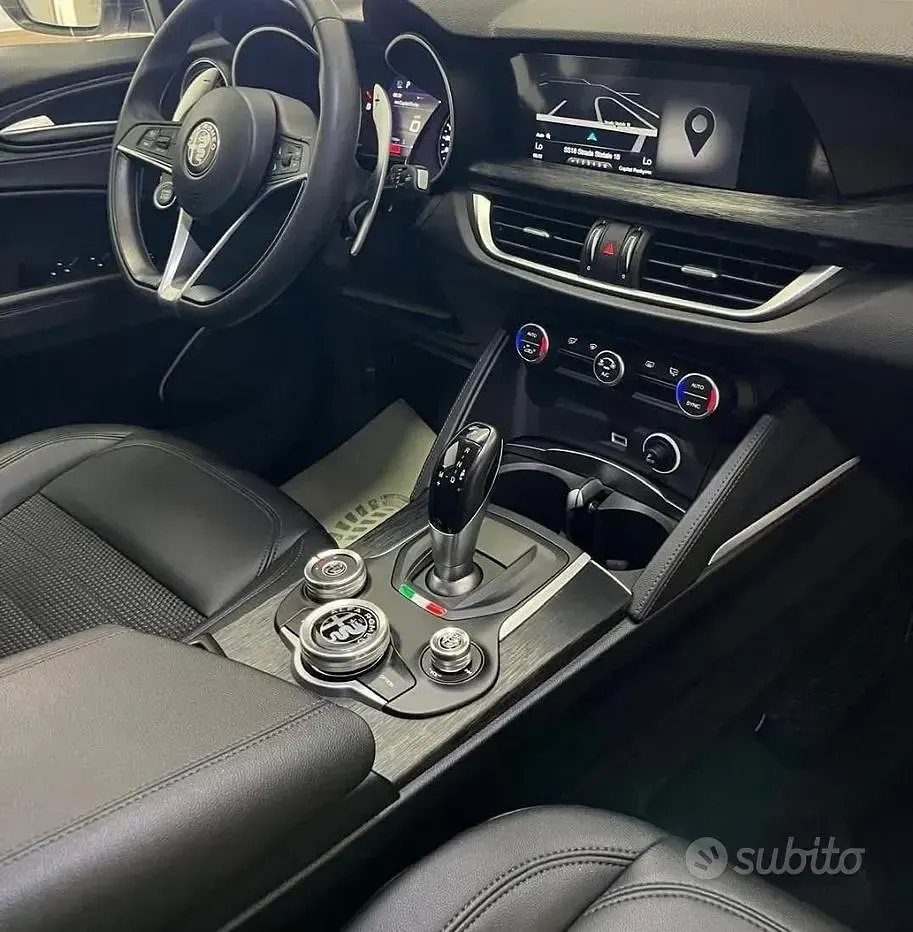 Usata Alfa Romeo Stelvio 190 CV (139 kW) 2019 Bianco SUV