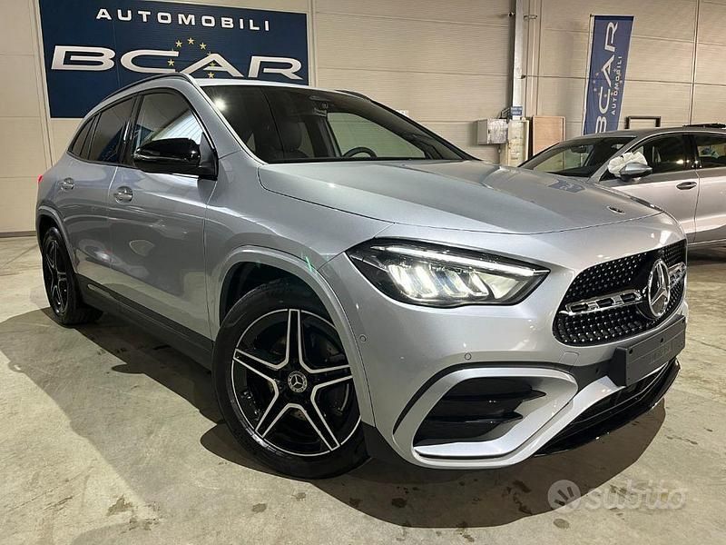 Usata Mercedes GLA200 AMG Line Premium Plus 150 CV (110 kW) 2024 Grigio SUV