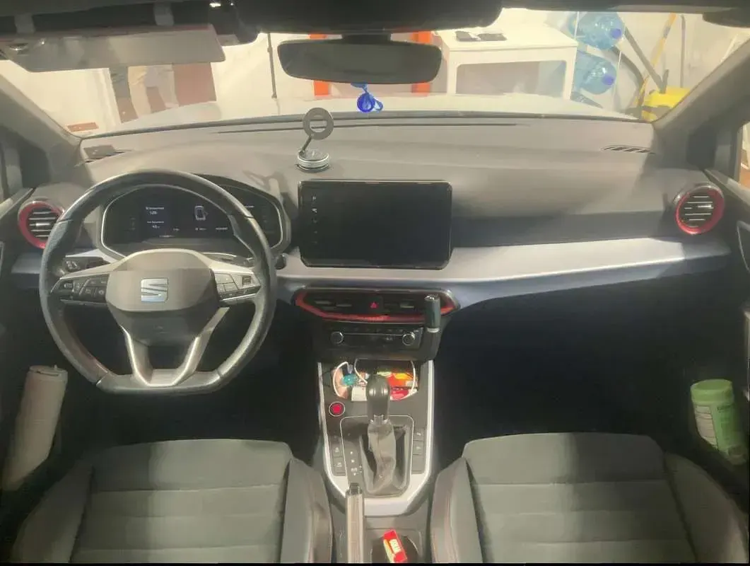 Usata Seat Arona FR 150 CV (110 kW) 2021 Argento SUV