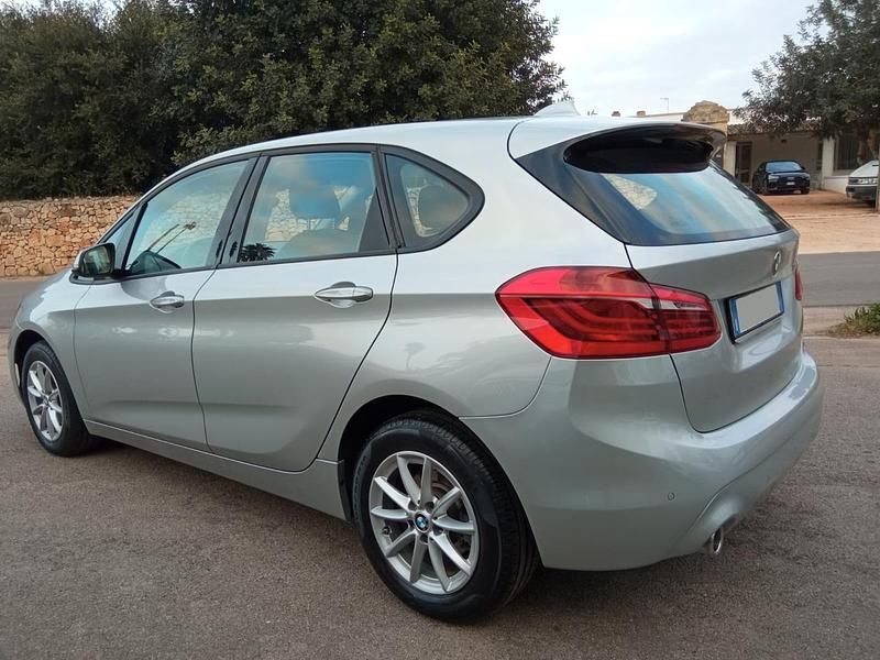 Usata BMW 216 Active Tourer Advantage 116 CV (85 kW) 2018 Argento Monovolume