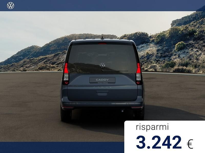 Nuova VW Caddy 102 CV (75 kW) 2026 Starlight blue metallizzato Monovolume