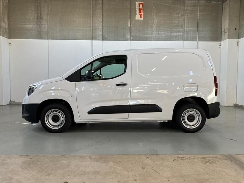 Usata Opel Combo Edition 102 CV (75 kW) 2024 Bianco Berlina