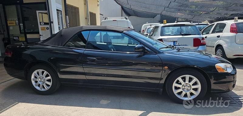 Usata Chrysler Sebring Cabriolet Touring 141 CV (103 kW) 2006 Nero Cabrio