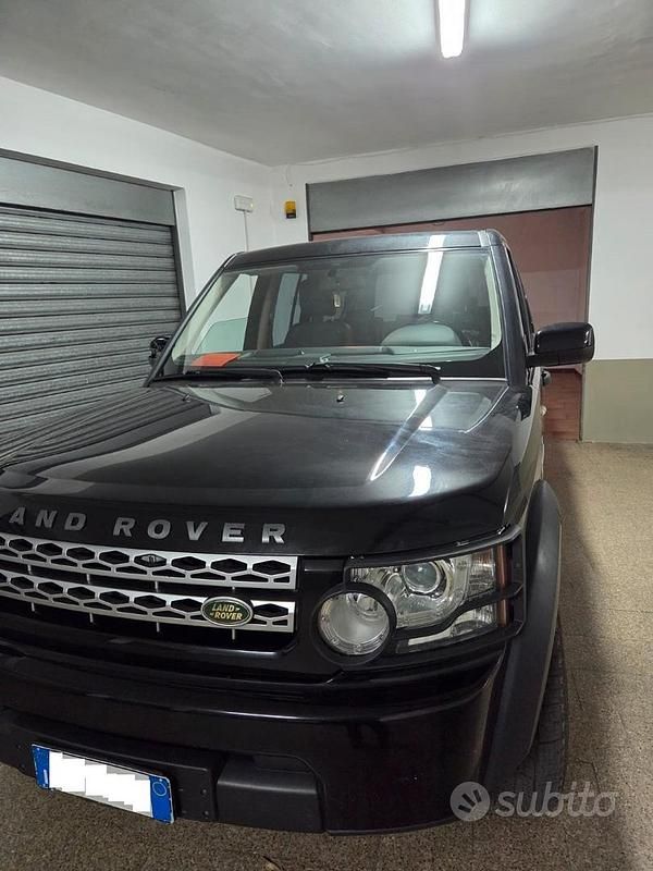 Nero Usata 2010 Land Rover Discovery 4 SUV | 10.000 € - Immagine 1/4