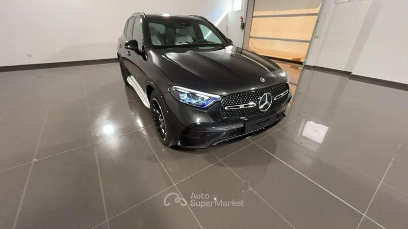 Nuova Mercedes GLC43 AMG Advanced 197 CV (144 kW) 2026 Nero SUV
