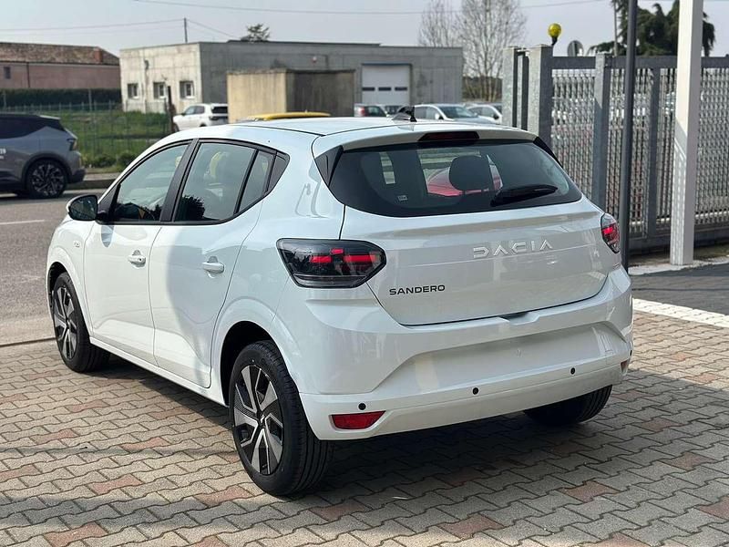 Nuova Dacia Sandero Expression 101 CV (74 kW) 2026 Bianco ghiaccio Berlina