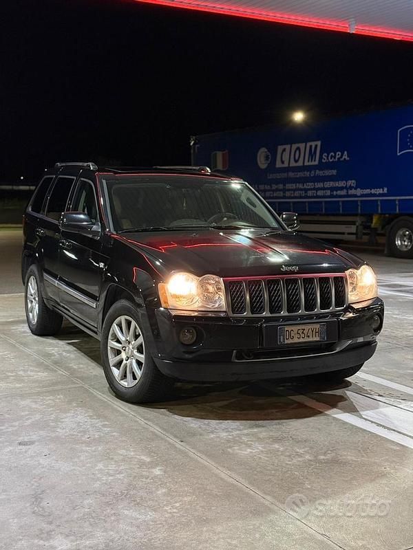 Nero Usata 2007 Jeep Grand Cherokee SUV | 4800 € (Buon prezzo) - Immagine 1/4