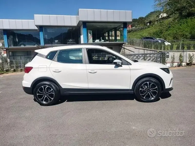 Gebraucht Seat Arona Reference 95 PS (69 kW) 2022 Weiß SUV