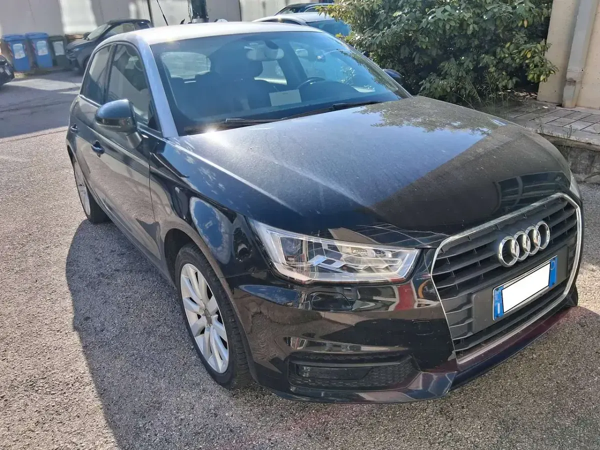 Usata Audi A1 Sportback Ambiente 116 CV (85 kW) 2016 Nero Utilitaria