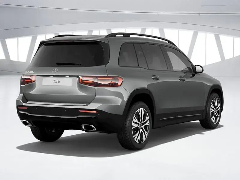 Nuova Mercedes GLB200 Advanced 150 CV (110 kW) 2026 Grigio montagna SUV
