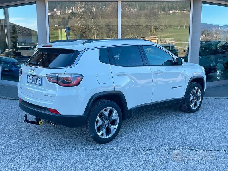 Usado Jeep Compass Limited 170 CV (125 kW) 2018 Blanco SUV