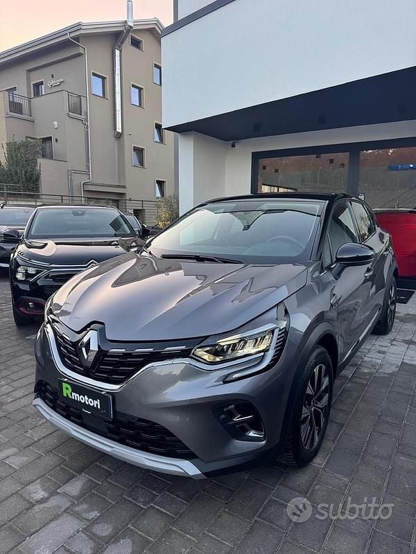 Usata Renault Captur Techno 91 CV (66 kW) 2024 Giallo SUV