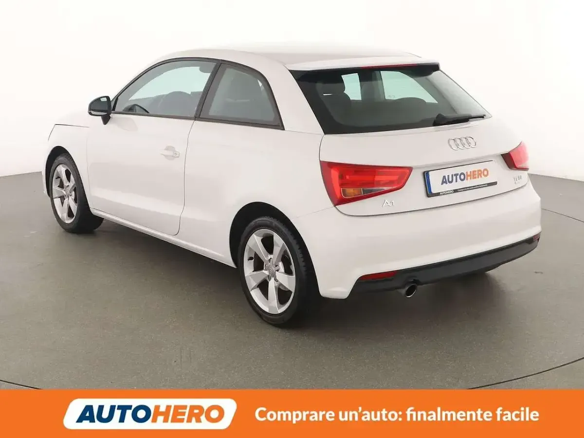 Käytetty Audi A1 Sport 95 HP (69 kW) 2017 Valkoinen Viistoperä