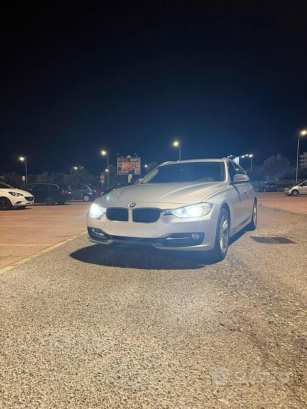 Grigio Usata 2013 BMW 316 Station wagon | 8000 € (Buon prezzo) - Immagine 1/4