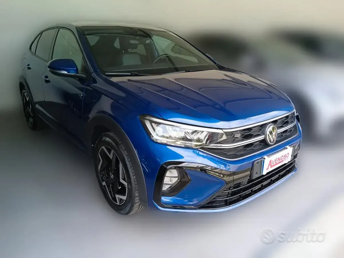 Usata VW Taigo R-line 116 CV (85 kW) 2025 Blu SUV