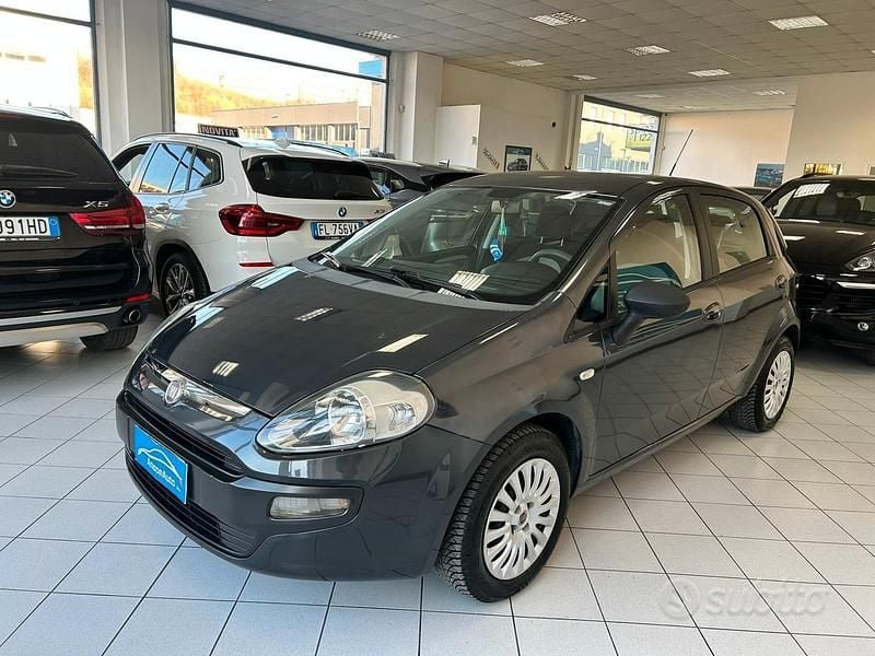 Usata Fiat Punto Evo 65 CV (47 kW) 2010 Grigio Utilitaria