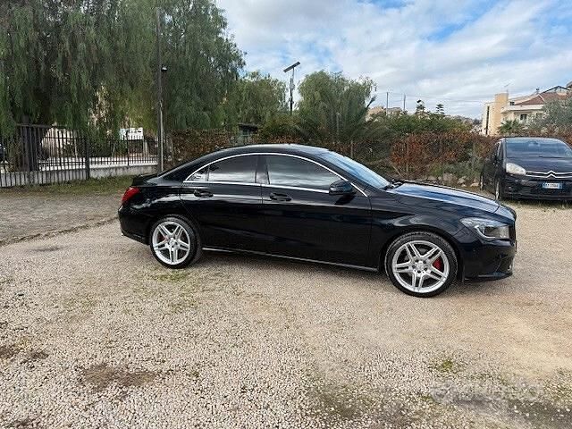 Usata Mercedes CLA200 135 CV (99 kW) 2014 Nero Berlina