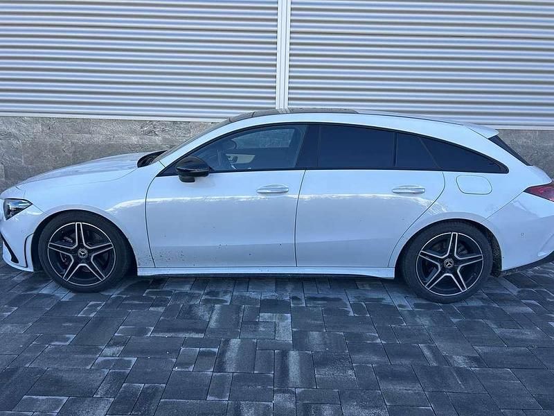 Usata Mercedes CLA200 Premium 150 CV (110 kW) 2020 Bianco Station wagon