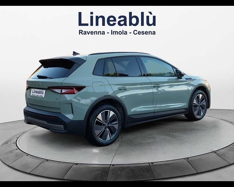 Nuova Skoda Elroq 150 kW (204 CV) 2025 Verde SUV