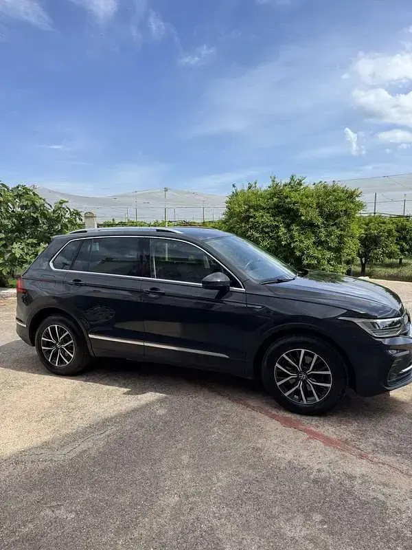 Usata VW Tiguan R-line 177 CV (130 kW) 2022 SUV