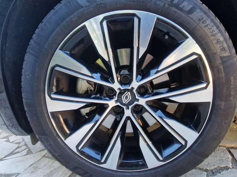 Usata Renault Austral Techno 131 CV (96 kW) 2025 SUV