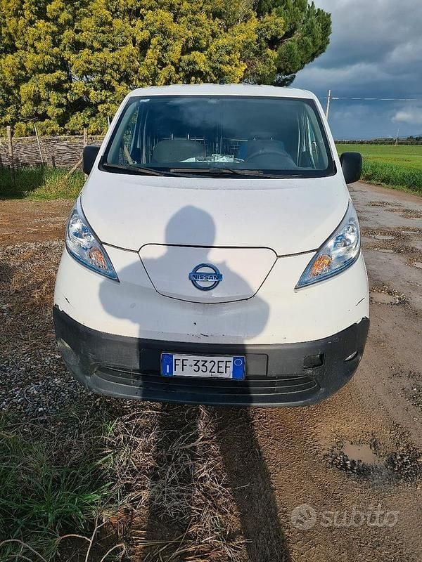 Usata Nissan e-NV200 80 kW (109 CV) 2016 Bianco Monovolume