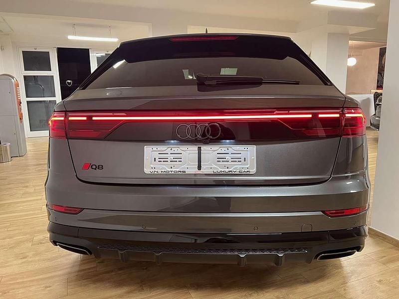Nuova Audi Q8 S-Line 286 CV (210 kW) 2026 Grigio daytona perla SUV