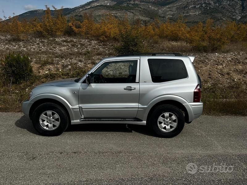Usata Mitsubishi Pajero 2003 SUV