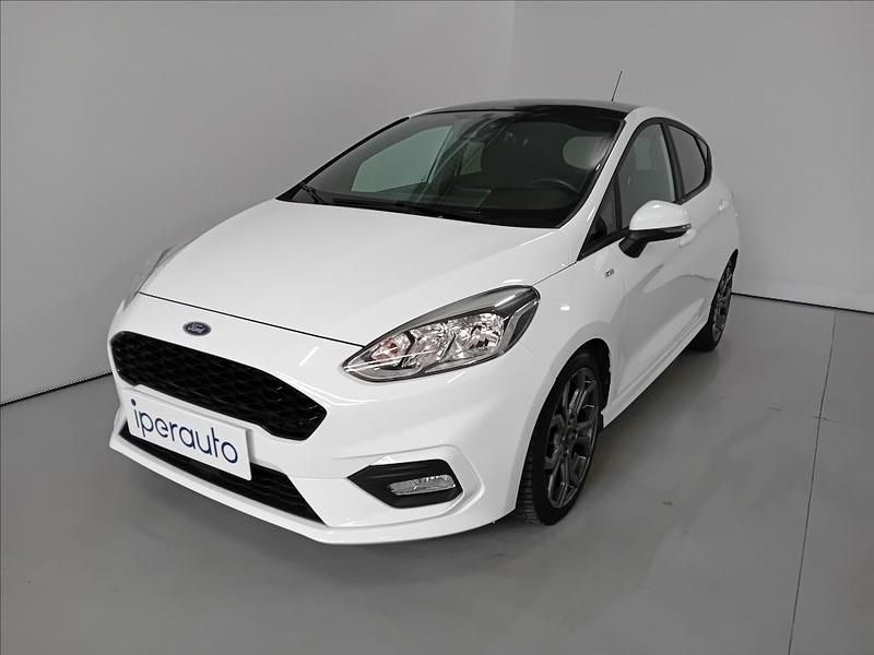 Usata Ford Fiesta ST-Line 101 CV (74 kW) 2018 Bianco Utilitaria