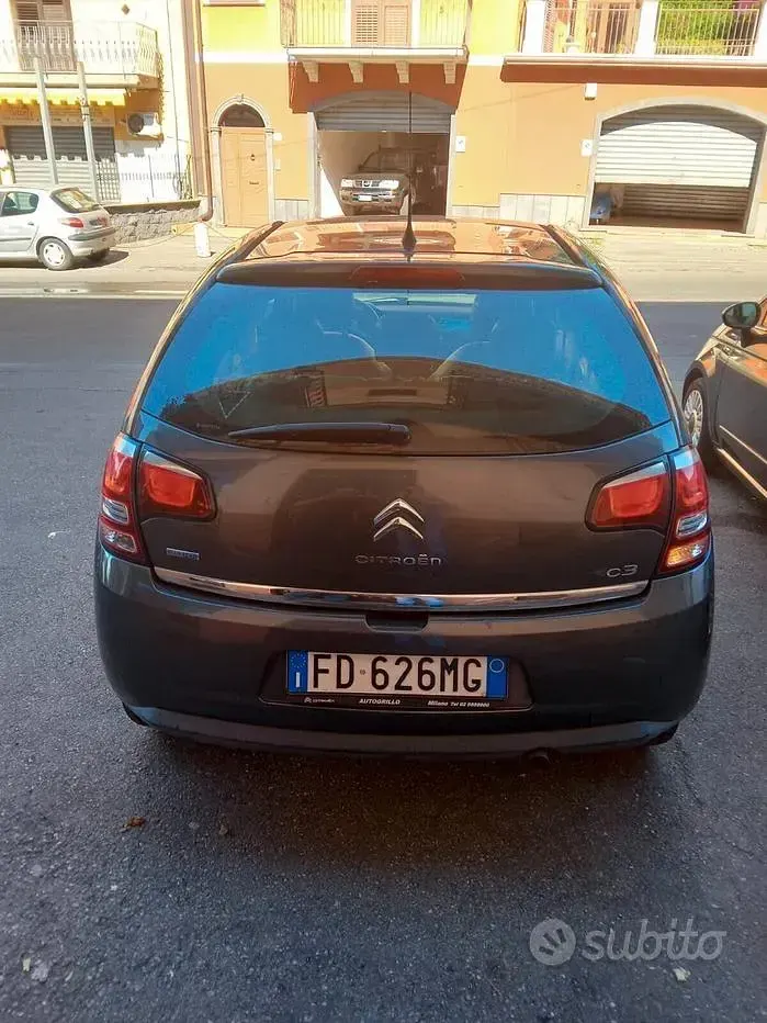 Usata Citroën C3 Feel 75 CV (55 kW) 2016 Grigio Berlina