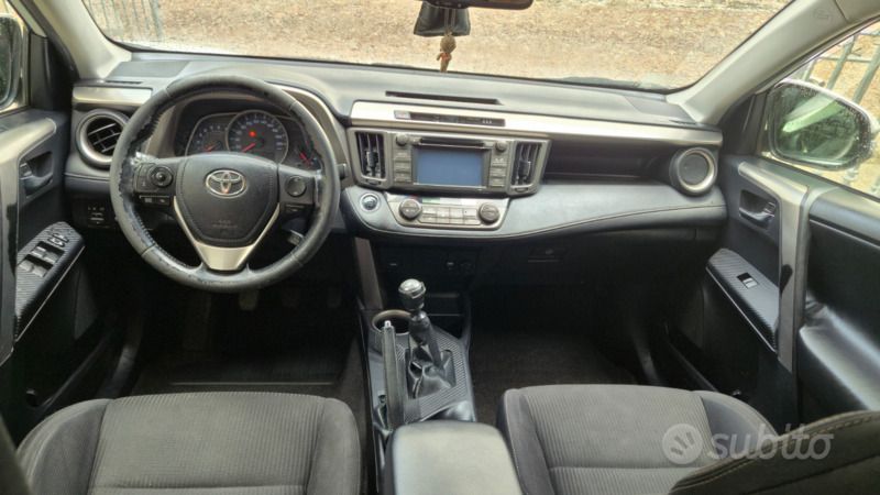 Usata Toyota RAV4 Style 124 CV (91 kW) 2014 SUV