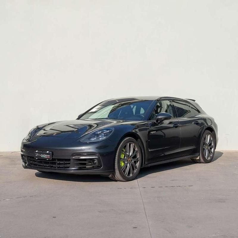 Grigio Usata 2020 Porsche Panamera Sport Turismo Tre volumi | 75.999 € (Buon prezzo) - Immagine 1/4