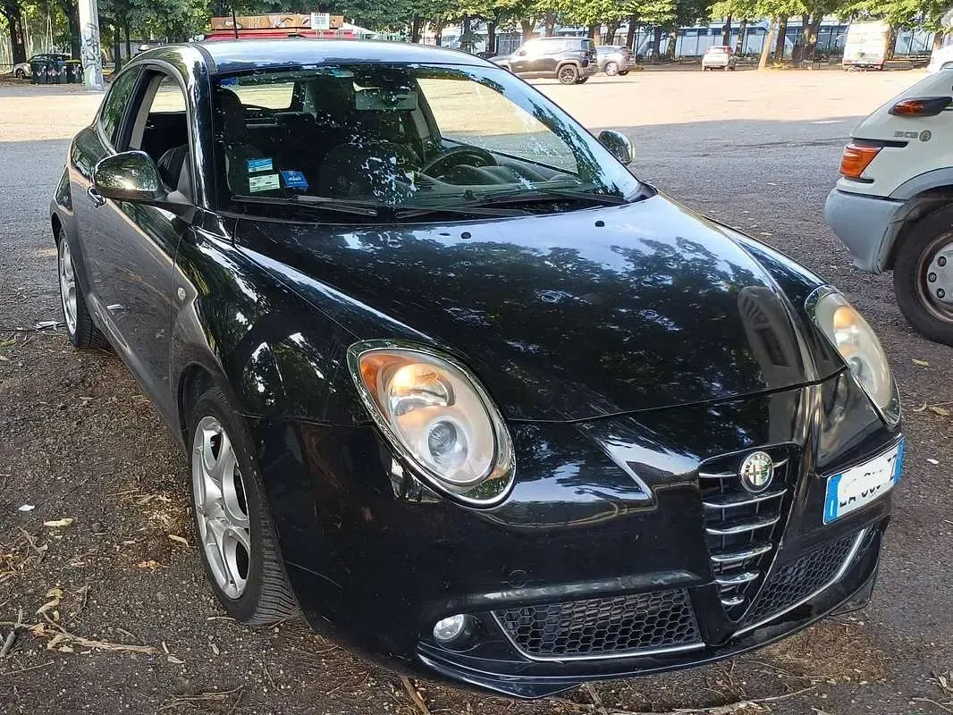 Usata Alfa Romeo MiTo Distinctive 120 CV (88 kW) 2010 Nero Utilitaria