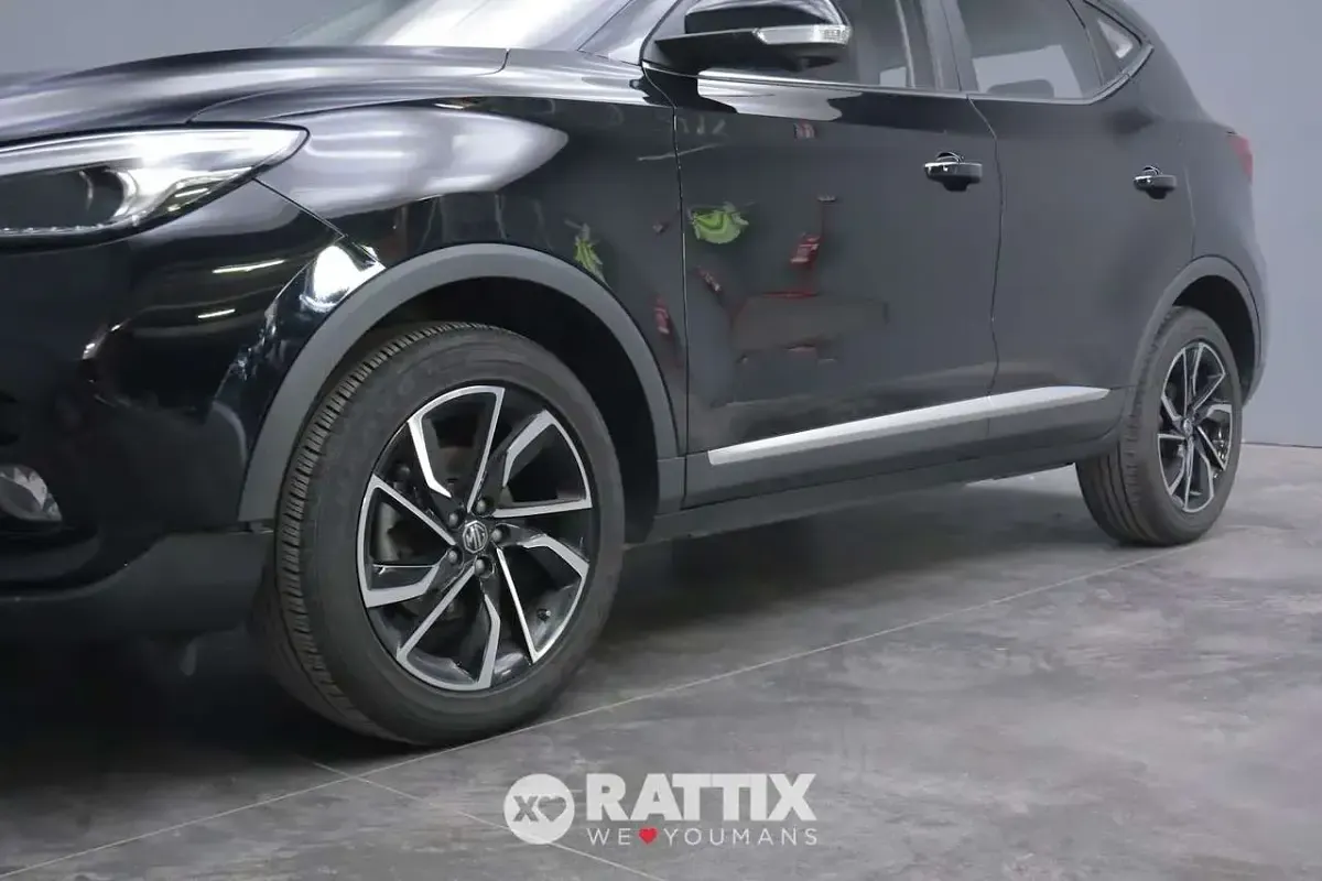 Usata MG ZS Luxury 106 CV (77 kW) 2024 Pepple black SUV