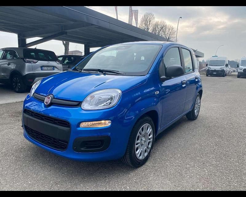 Nuova Fiat Panda Icon 65 CV (47 kW) 2026 Giallo positano / tetto nero Utilitaria