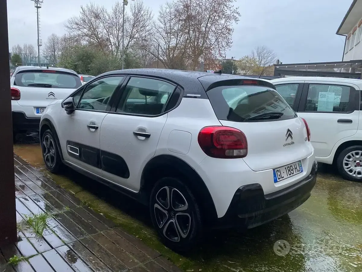 Usata Citroën C3 PureTech 83 CV (61 kW) 2022 Bianco Utilitaria