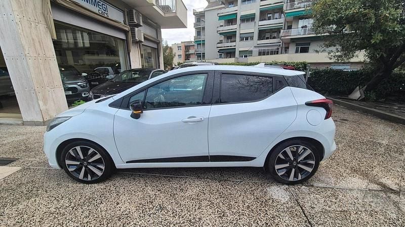 Usata Nissan Micra Tekna 90 CV (66 kW) 2018 Bianco Utilitaria