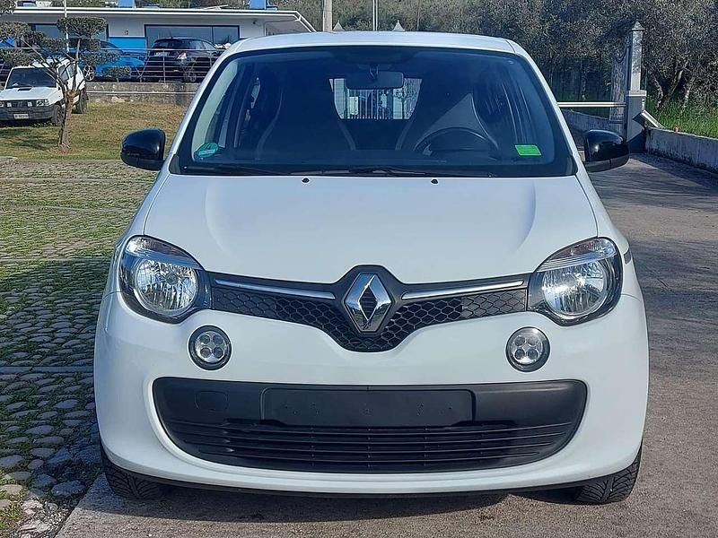 Usata Renault Twingo LIMITED 69 CV (50 kW) 2018 Bianco Utilitaria