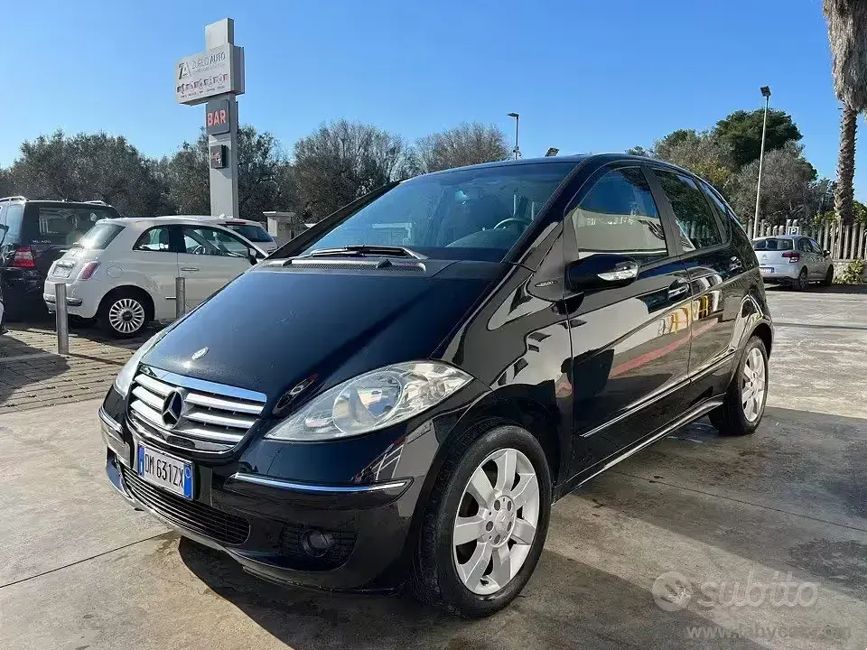 Usata Mercedes A180 Elegance 109 CV (80 kW) 2008 Berlina