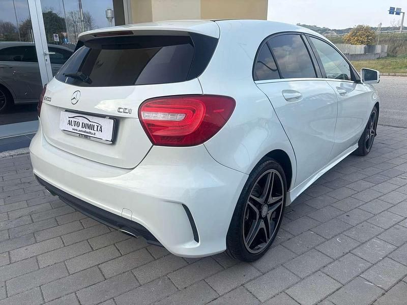 Usata Mercedes A200 Premium 136 CV (100 kW) 2013 Bianco Berlina