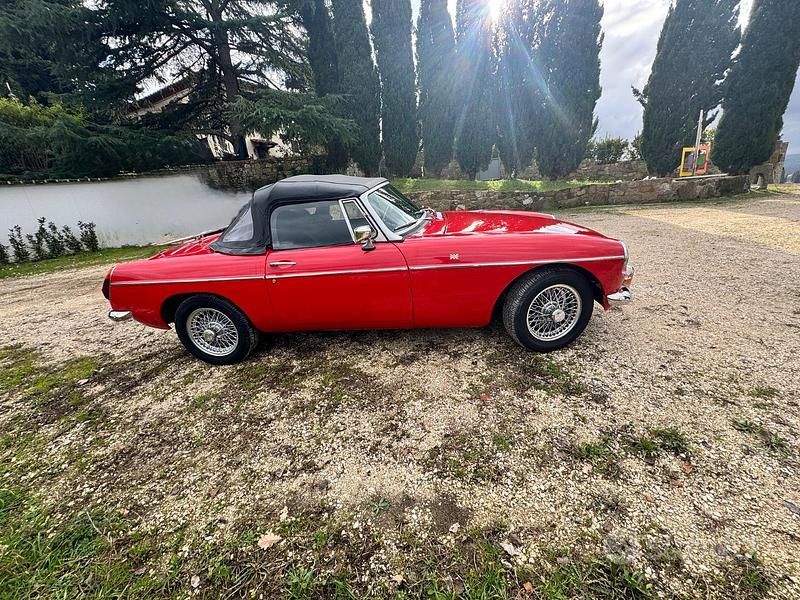 Usata MG B 1970 Rosso Cabrio
