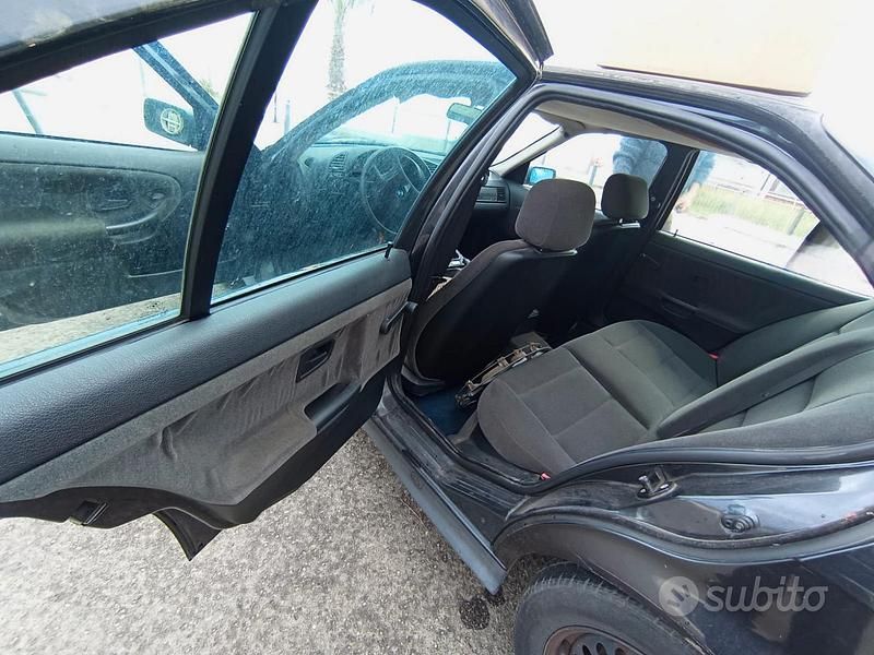 Usata BMW 316 1992 Grigio Berlina