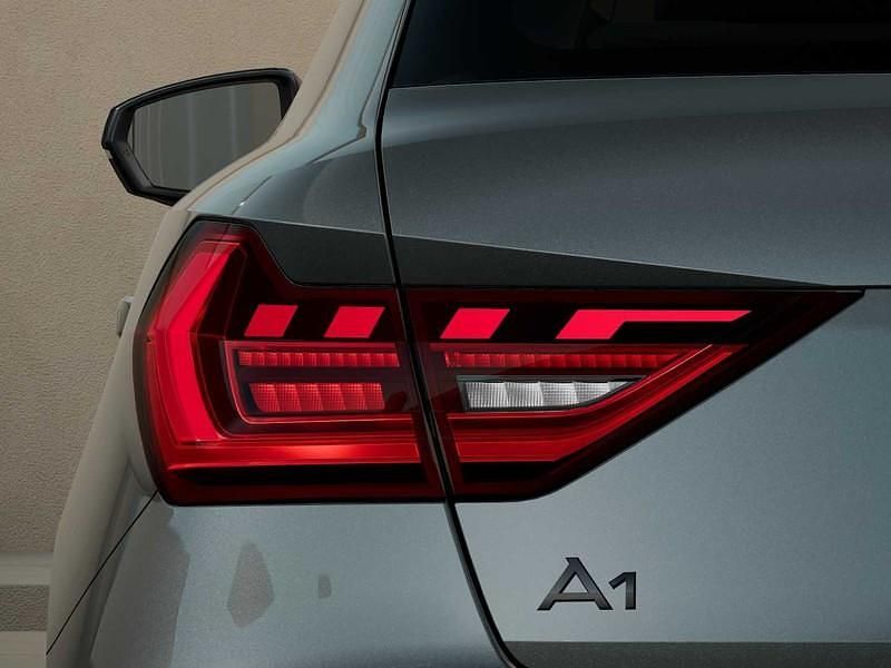 Nuova Audi A1 Sportback Comfort 116 CV (85 kW) 2025 Grigio Utilitaria