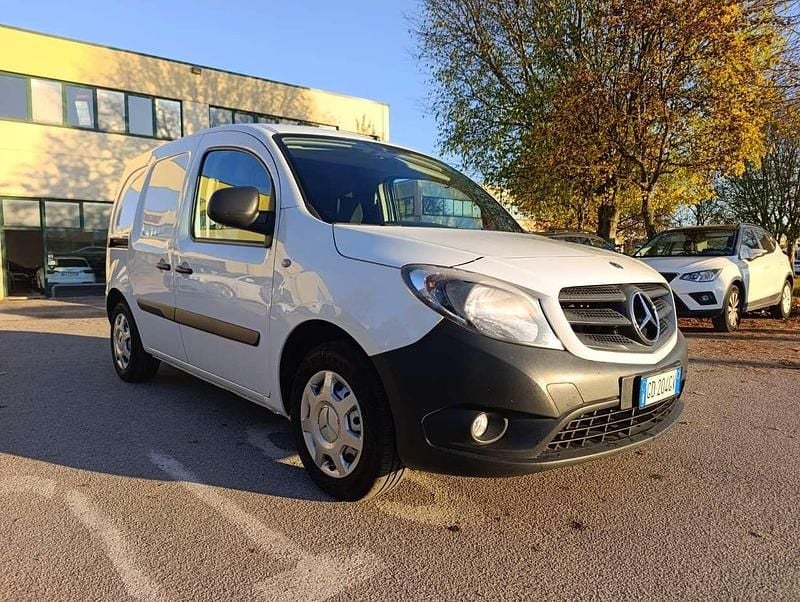 Usata Mercedes Citan 112 116 CV (85 kW) 2023 Bianco Station wagon